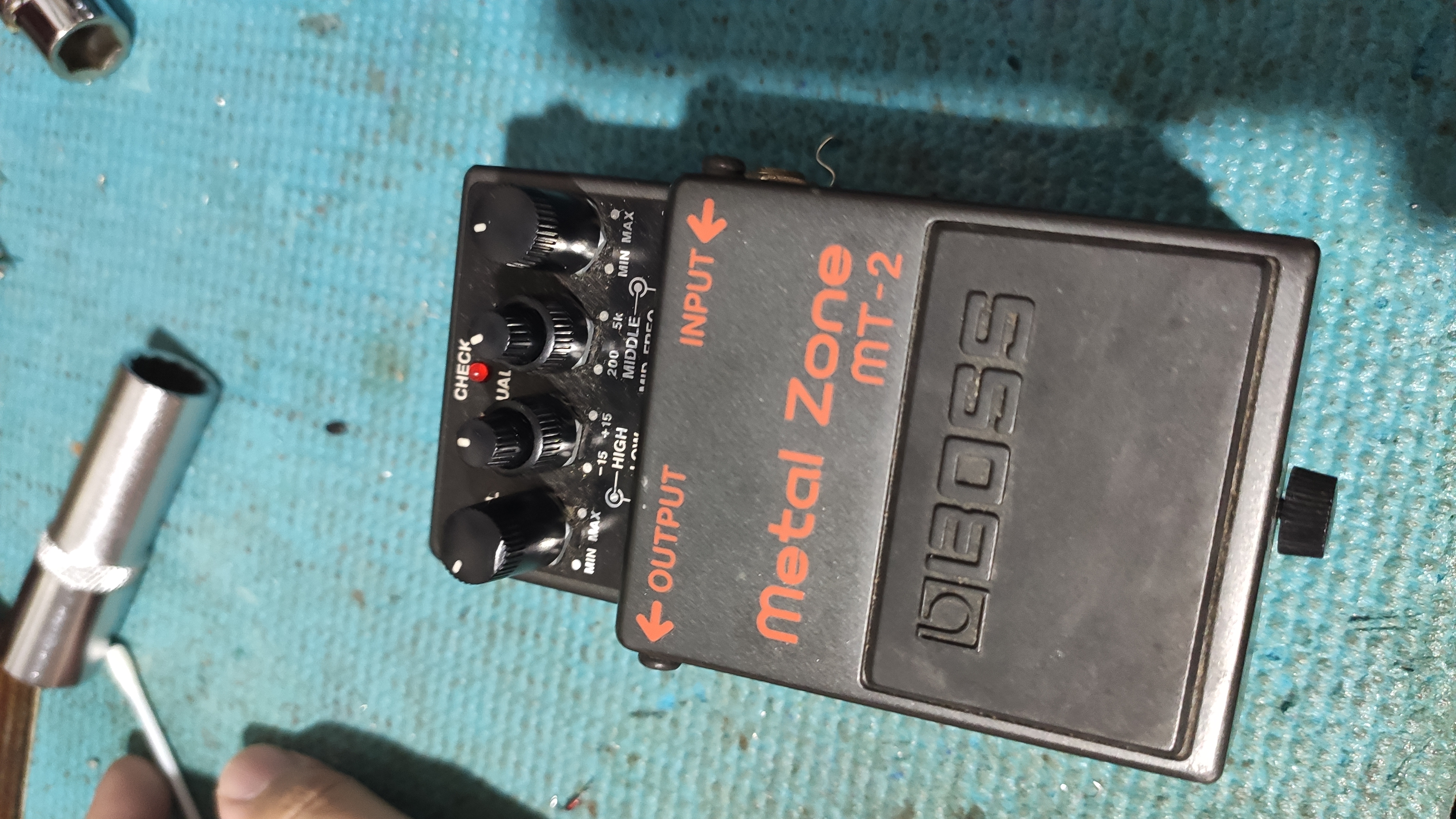 Boss MT-2